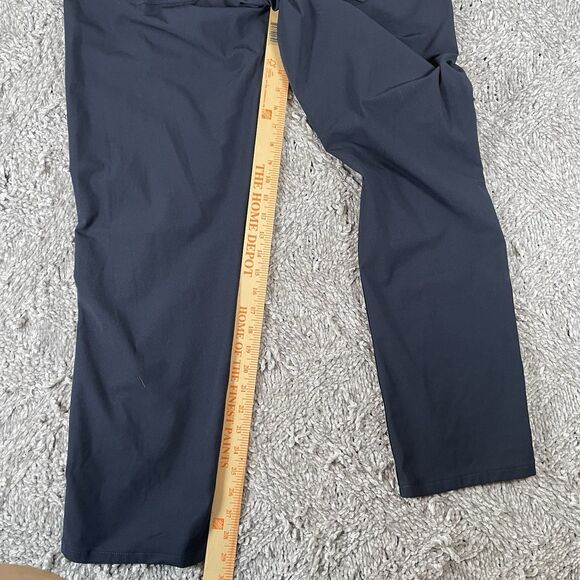 Levis 511 Engineered For Movement Pants Men's Size 36/30 Navy Blue Performance - Picture 9 of 10